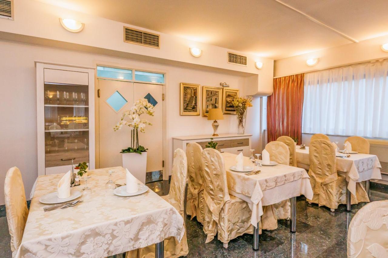 Bellevue 4* Trogir